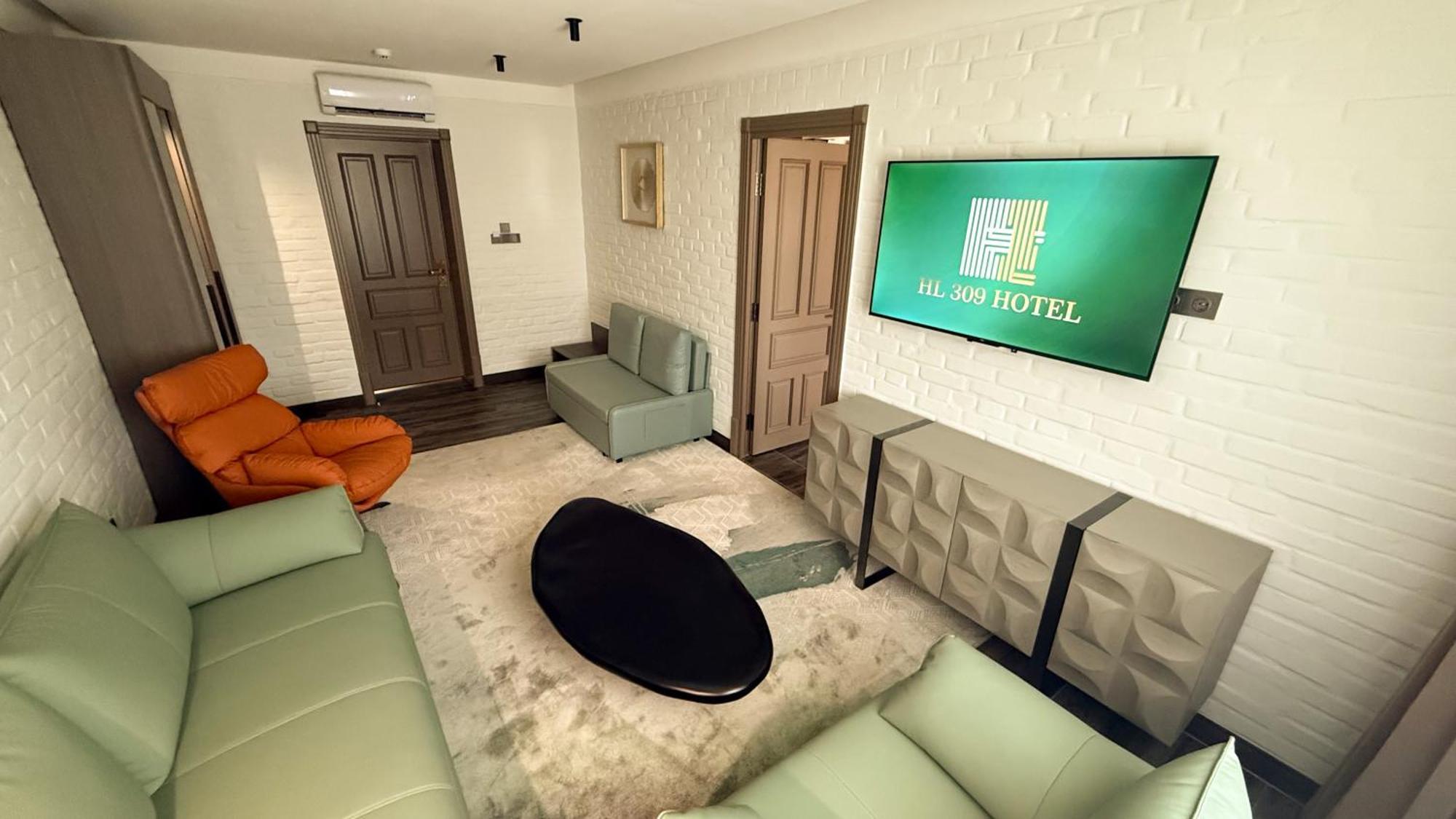 Hl 309 Hotel Tasjkent Exteriör bild